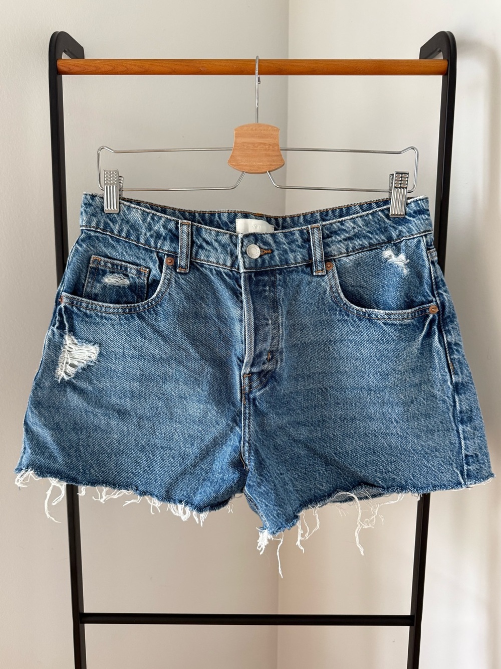 H&M Blue Distressed Denim Cutoff Shorts, size 10